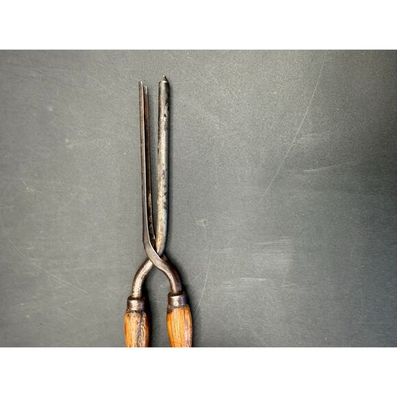 Vintage Paragon  Wooden Handle Curling Iron - 1930s - Picture 4 of 9